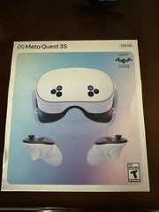 Meta Quest 3S 256GB Batman: Arkham Shadow Game Bundle