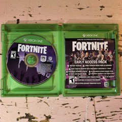 Fortnite (Xbox One, 2017) Video Game + Inserts, Green Case! EUC NO CODES