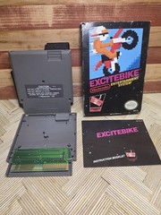 Excitebike Nintendo NES 1985 Complete in Box, Tested Working Retro Game