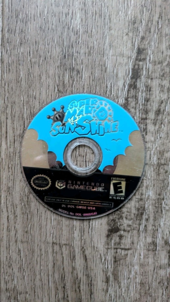 Super Mario Sunshine (Nintendo GameCube, 2002) Disc Only DEFECTIVE NOT WORKING