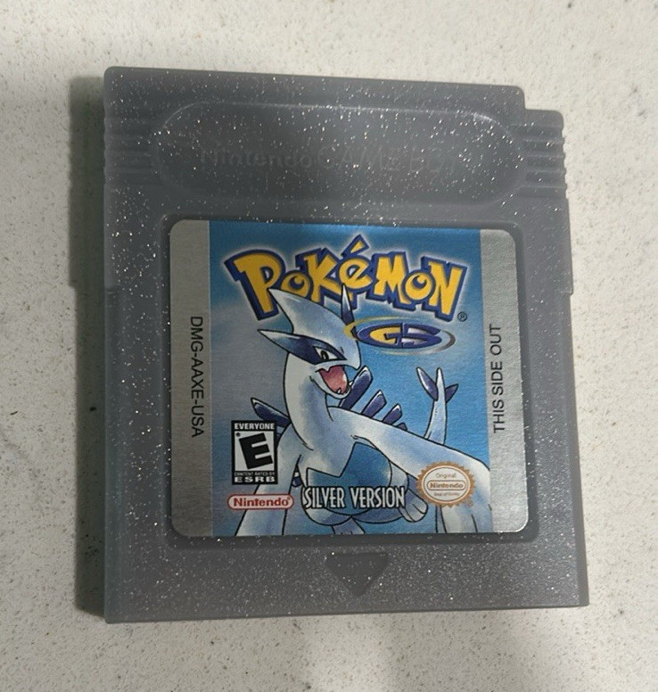 Pokémon Silver Version – Nintendo Game Boy Color NTSC-U/C E Everyone Game