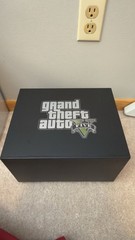 GTA Grand Theft Auto v Premium Edition Lockbox & Original Hard Box