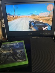Final Fantasy XV (Day One Ed.) (Xbox One) CIB Complete w/ Inserts – VGC – TESTED